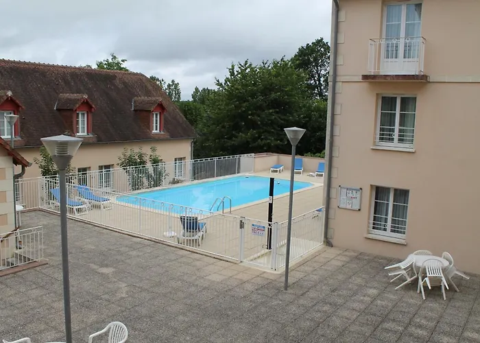 T3 Proche Des Thermes De - Fr-1-541-144