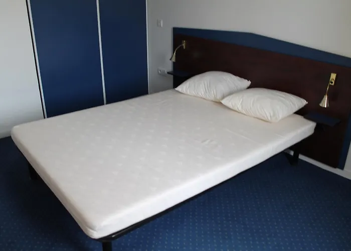 T3 Proche Des Thermes De - Fr-1-541-144 Apartamento *