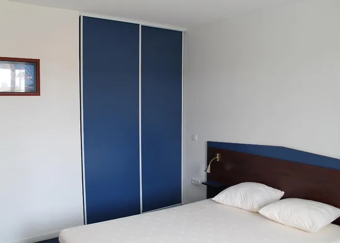 Apartamento T3 Proche Des Thermes De - Fr-1-541-144 *