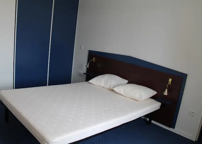 T3 Proche Des Thermes De - Fr-1-541-144 Apartamento *