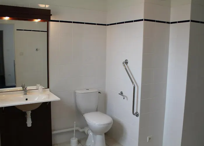 Apartamento T3 Proche Des Thermes De - Fr-1-541-144 *